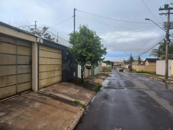 Imagem Casa com 3 Quartos à Venda, 100 m² em Condomínio Das Esmeraldas - Goiânia Imagem Casa com 3 Quartos à Venda, 100 m² em Condomínio Das Esmeraldas - Goiânia