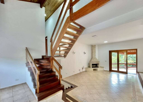 Imagem Casa de Condomínio com 5 Quartos à Venda,  em São Fernando Residência - Barueri