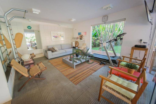 Imagem Casa com 3 Quartos à Venda, 698 m² em Chácara Refúgio - Cotia Imagem Casa com 3 Quartos à Venda, 698 m² em Chácara Refúgio - Cotia
