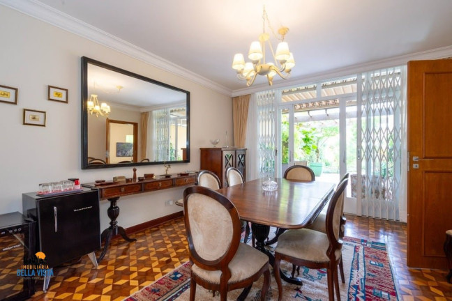Imagem Casa com 4 Quartos à Venda, em Moema - São Paulo Imagem Casa com 4 Quartos à Venda, em Moema - São Paulo