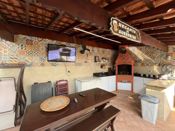 Imagem Casa com 3 Quartos à Venda,  em Macuco - Santos