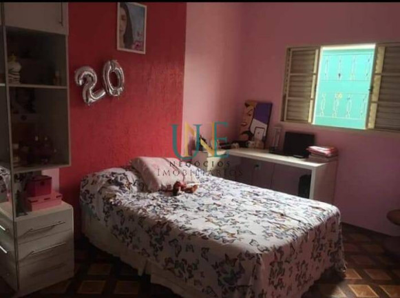 Imagem Casa com 3 Quartos à Venda, 300 m² em Sumaré