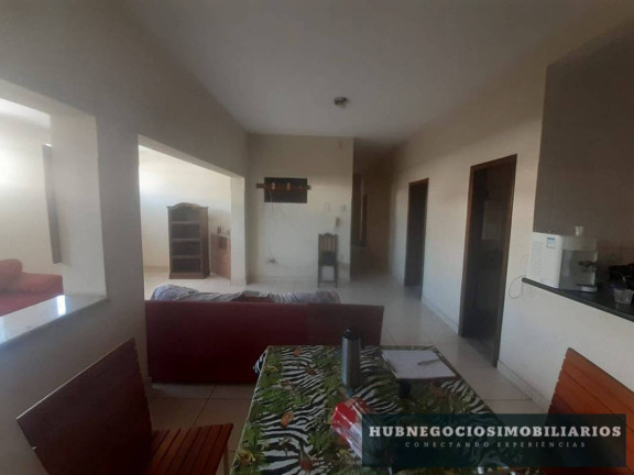 Imagem Casa com 3 Quartos à Venda, 202 m² em Centro - Montes Claros Imagem Casa com 3 Quartos à Venda, 202 m² em Centro - Montes Claros