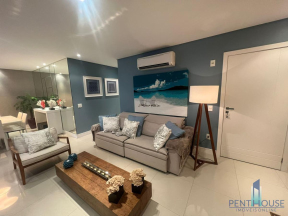 Imagem Apartamento com 3 Quartos à Venda, 130 m² em Pioneiros - Balneário Camboriú
