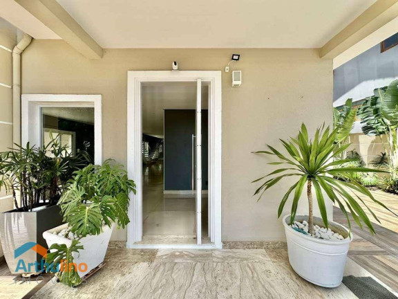 Imagem Casa com 4 Quartos à Venda ou Locação, 358 m² em Fazendinha - Carapicuíba