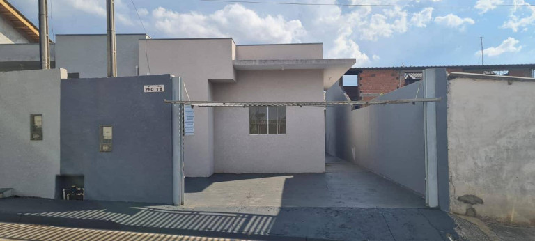 Imagem Casa com 2 Quartos à Venda, em Tanque - Atibaia Imagem Casa com 2 Quartos à Venda, em Tanque - Atibaia