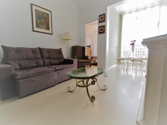 Imagem Apartamento com 3 Quartos para Temporada, 90 m² em Copacabana - Rio De Janeiro
