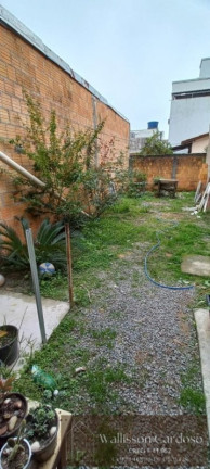 Imagem Casa com 2 Quartos à Venda, 300 m² em Santa Regina - Camboriú Imagem Casa com 2 Quartos à Venda, 300 m² em Santa Regina - Camboriú