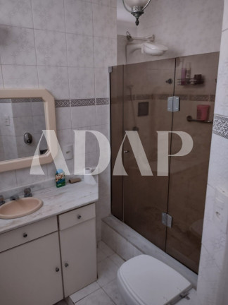Imagem Imóvel com 3 Quartos à Venda, 130 m² em Flamengo - Rio De Janeiro Imagem Imóvel com 3 Quartos à Venda, 130 m² em Flamengo - Rio De Janeiro