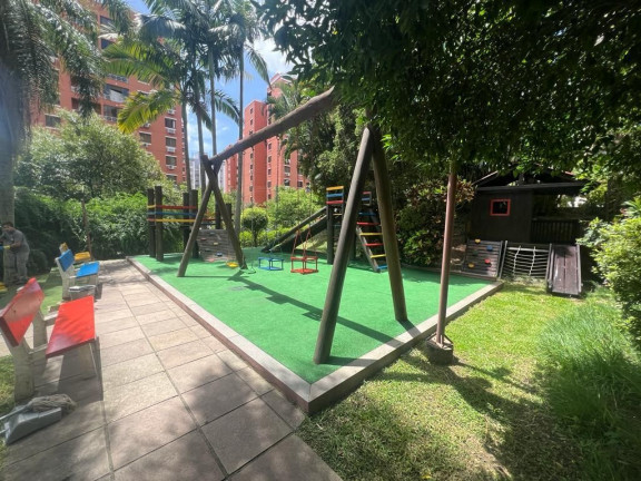 Imagem Imóvel com 2 Quartos à Venda, em Chácara Das Pedras - Porto Alegre Imagem Imóvel com 2 Quartos à Venda, em Chácara Das Pedras - Porto Alegre