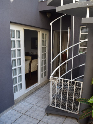 Imagem Casa com 3 Quartos à Venda, 400 m² em Vila Romana - São Paulo Imagem Casa com 3 Quartos à Venda, 400 m² em Vila Romana - São Paulo