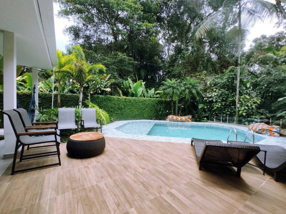 Casa com 4 Quartos à Venda, 198 m² em Riviera De São Lourenço - Bertioga