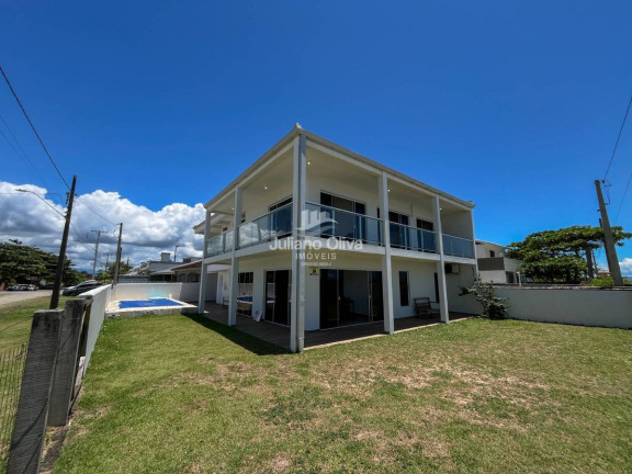 Imagem Sobrado à Venda, 323 m² em Barra Do Sai - Itapoá Imagem Sobrado à Venda, 323 m² em Barra Do Sai - Itapoá