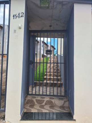 Imagem Casa com 2 Quartos à Venda, 98 m²