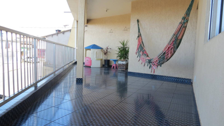 Imagem Casa com 3 Quartos à Venda, 250 m² em Jardim Santo André - São Paulo Imagem Casa com 3 Quartos à Venda, 250 m² em Jardim Santo André - São Paulo