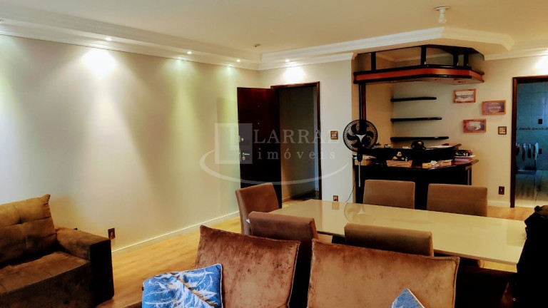 Imagem Imóvel com 3 Quartos à Venda, 161 m² em Centro - Ribeirão Preto