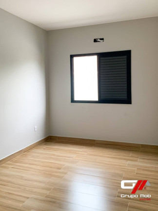 Imagem Casa com 3 Quartos à Venda, 300 m² em Piracangaguá - Taubaté Imagem Casa com 3 Quartos à Venda, 300 m² em Piracangaguá - Taubaté