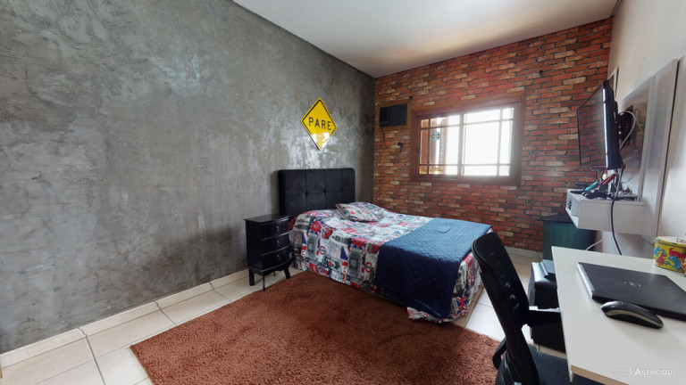 Imagem Casa com 3 Quartos à Venda, 300 m² em Parque Dos Maias - Porto Alegre