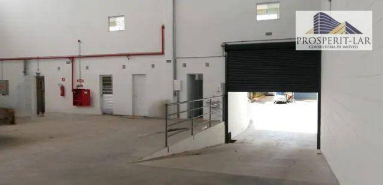 Imagem Galpão à Venda ou Locação, 1.950 m² em água Chata - Guarulhos