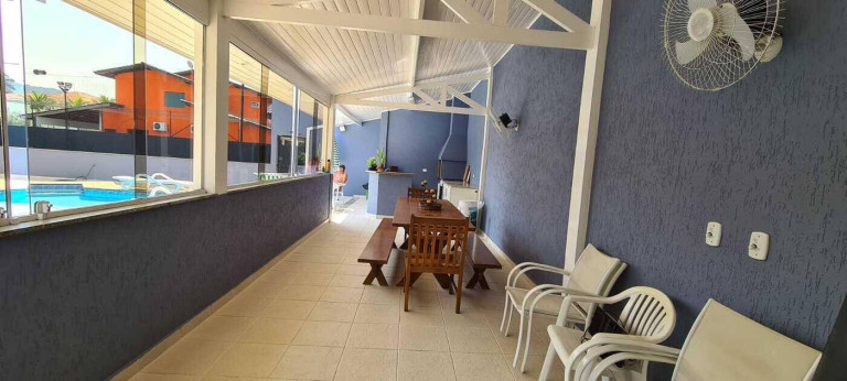 Casa com 5 Quartos à Venda, 525 m² em Jardim Acapulco - Guarujá