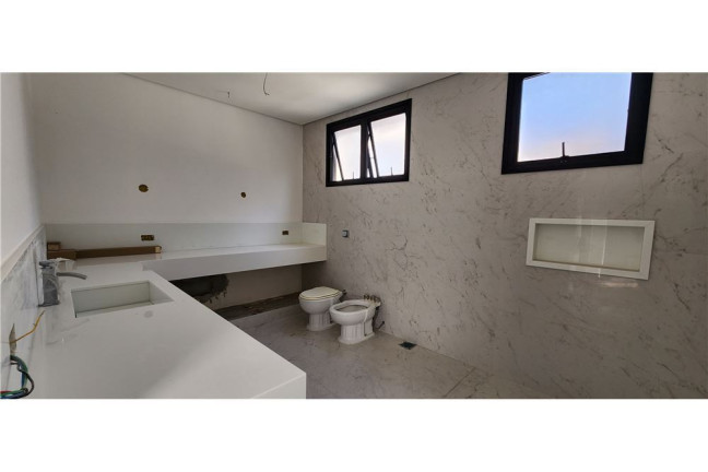 Imagem Casa com 5 Quartos à Venda,  em Alto De Pinheiros - São Paulo