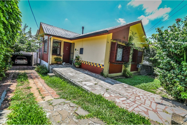 Imagem Casa de Condomínio com 4 Quartos à Venda, 140 m² em Santa Tereza - Porto Alegre Imagem Casa de Condomínio com 4 Quartos à Venda, 140 m² em Santa Tereza - Porto Alegre