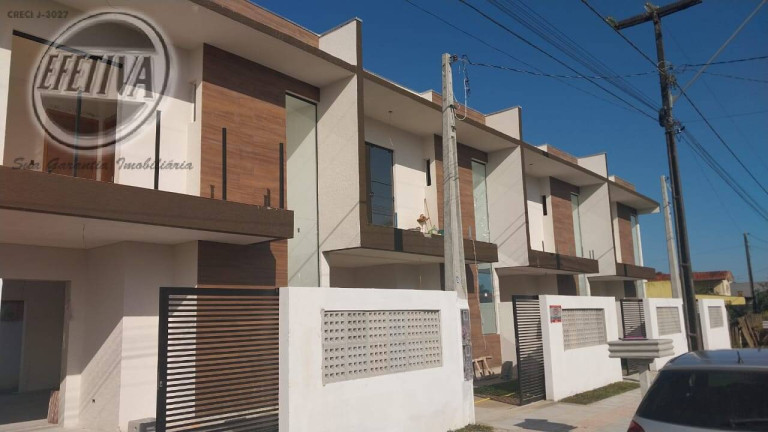 Sobrado com 3 Quartos à Venda, 97 m² em Nereidas - Guaratuba