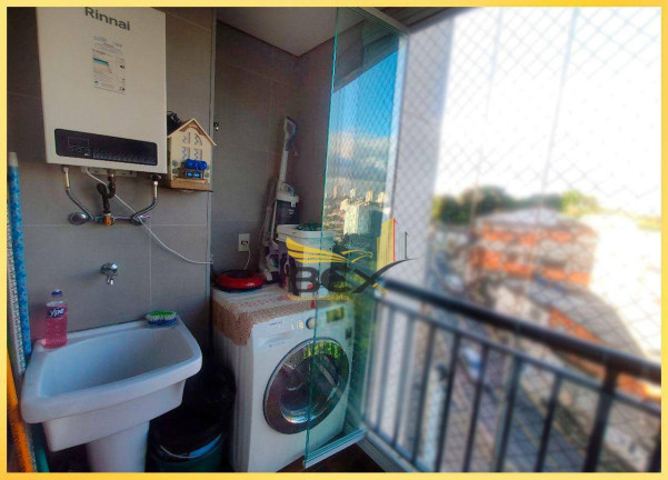 Imagem Apartamento com 2 Quartos à Venda, 56 m² em Jardim Tupanci - Barueri