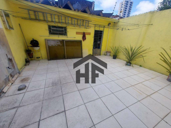 Imagem Casa com 4 Quartos à Venda, 184 m² em Campo Grande - Recife Imagem Casa com 4 Quartos à Venda, 184 m² em Campo Grande - Recife