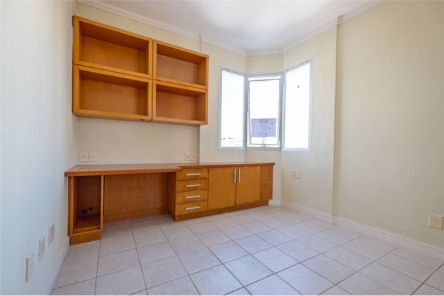 Imagem Imóvel com 3 Quartos à Venda,  em Centro - Florianópolis