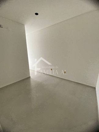 Imagem Casa com 3 Quartos à Venda, 113 m² em Iririú - Joinville Imagem Casa com 3 Quartos à Venda, 113 m² em Iririú - Joinville