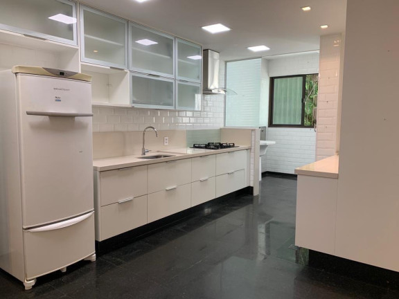 Imagem Imóvel com 3 Quartos à Venda, 235 m² em Ipanema - Rio De Janeiro Imagem Imóvel com 3 Quartos à Venda, 235 m² em Ipanema - Rio De Janeiro