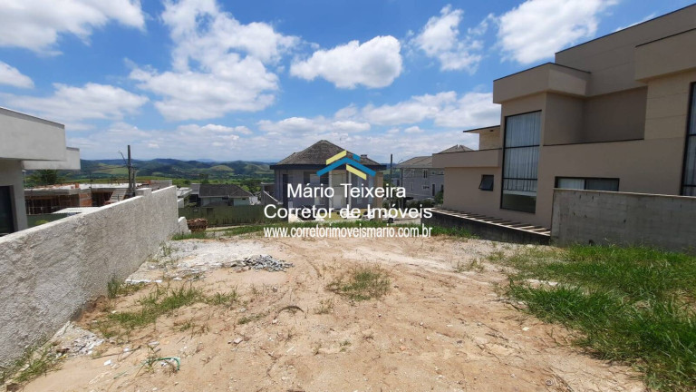 Terreno em Condomínio à Venda, 450 m² em Urbanova - São José Dos Campos