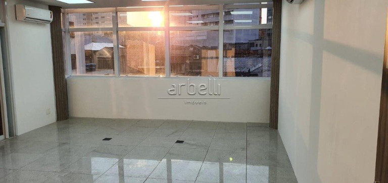 Imagem Sala Comercial à Venda ou Locação, 43 m² em Lapa - São Paulo Imagem Sala Comercial à Venda ou Locação, 43 m² em Lapa - São Paulo