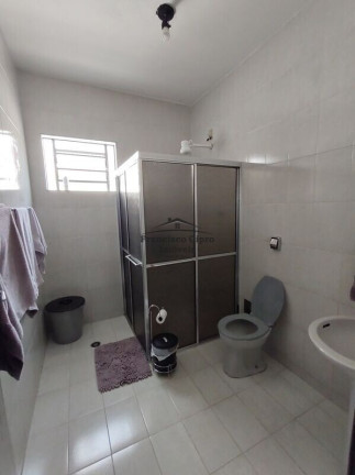 Imagem Casa com 3 Quartos à Venda, 194 m² em Jardim Aeroporto - Guaratinguetá Imagem Casa com 3 Quartos à Venda, 194 m² em Jardim Aeroporto - Guaratinguetá