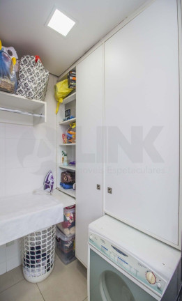 Imagem Imóvel com 3 Quartos à Venda, 260 m² em Jardim Lindóia - Porto Alegre Imagem Imóvel com 3 Quartos à Venda, 260 m² em Jardim Lindóia - Porto Alegre