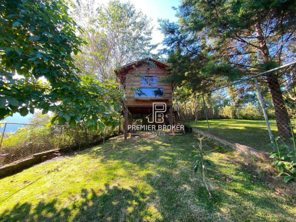 Imagem Casa com 4 Quartos à Venda, 235 m² em Albuquerque - Teresópolis Imagem Casa com 4 Quartos à Venda, 235 m² em Albuquerque - Teresópolis