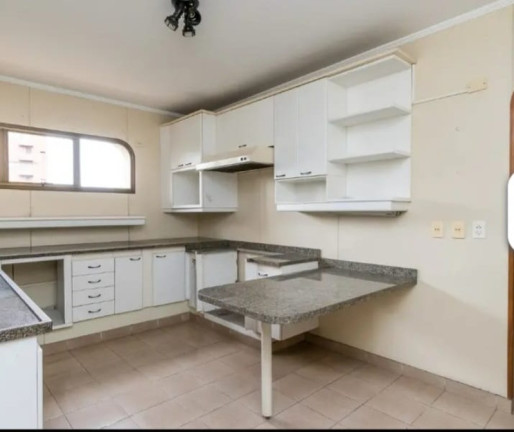 Imagem Imóvel com 4 Quartos à Venda, 370 m² em Vila Suzana - São Paulo