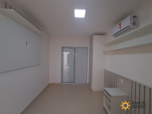 Imagem Imóvel com 5 Quartos à Venda,  em Riviera - Bertioga