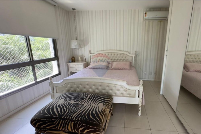 Imagem Apartamento com 4 Quartos à Venda, 275 m² em Barra Da Tijuca - Rio De Janeiro Imagem Apartamento com 4 Quartos à Venda, 275 m² em Barra Da Tijuca - Rio De Janeiro