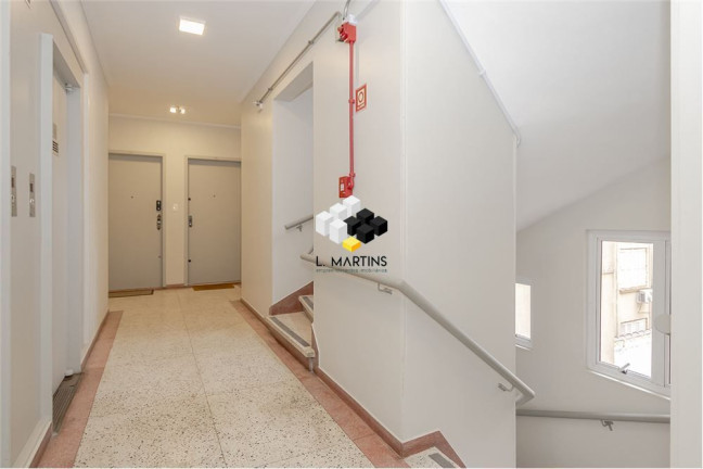 Imagem Apartamento com 3 Quartos à Venda, 95 m² em Centro Histórico - Porto Alegre Imagem Apartamento com 3 Quartos à Venda, 95 m² em Centro Histórico - Porto Alegre