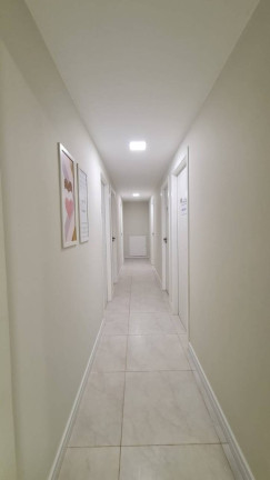 Sala Comercial para Alugar, 109 m² em Jardim Atlântico - Ilhéus