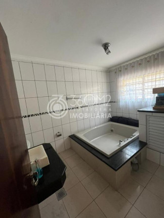 Imagem Casa com 3 Quartos à Venda, 219 m² em Vila Metalúrgica - Santo André