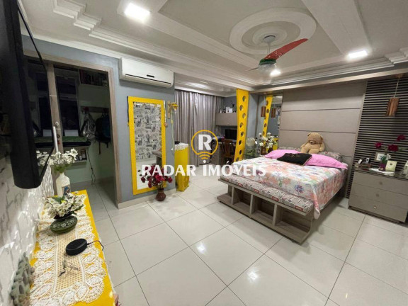 Imagem Casa com 5 Quartos à Venda, 180 m² em Portinho - Cabo Frio