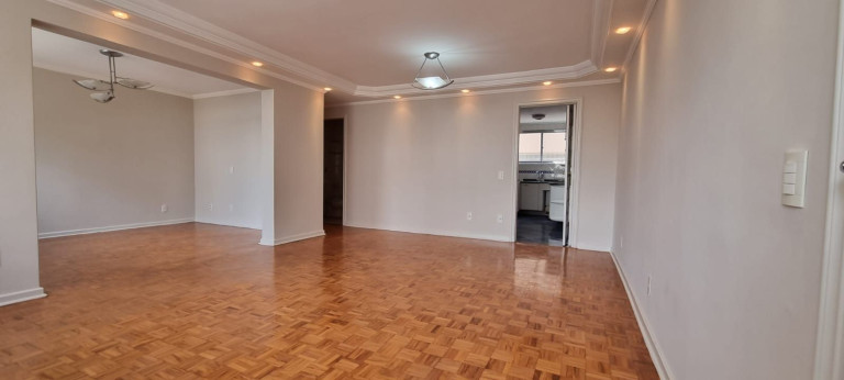 Apartamento com 3 Quartos à Venda, 108 m² em Itaim - São Paulo