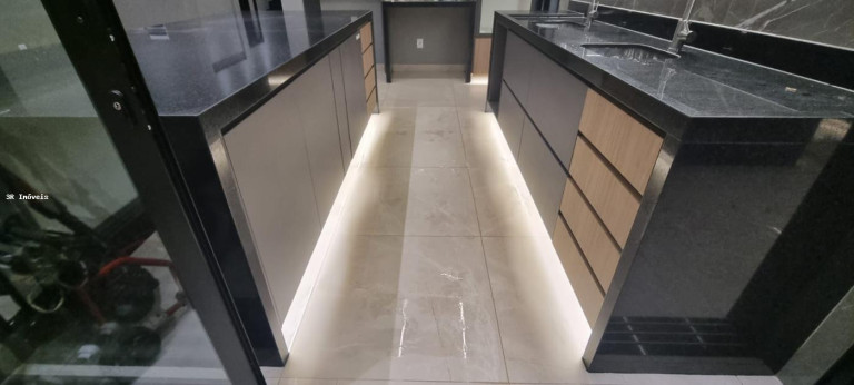 Imagem Casa de Condomínio com 4 Quartos à Venda, 420 m² em Bonfim Paulista - Ribeirão Preto Imagem Casa de Condomínio com 4 Quartos à Venda, 420 m² em Bonfim Paulista - Ribeirão Preto