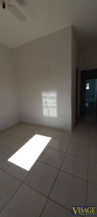 Imagem Casa com 2 Quartos à Venda, em Jd. Nova Esperanca - Jacareí Imagem Casa com 2 Quartos à Venda, em Jd. Nova Esperanca - Jacareí