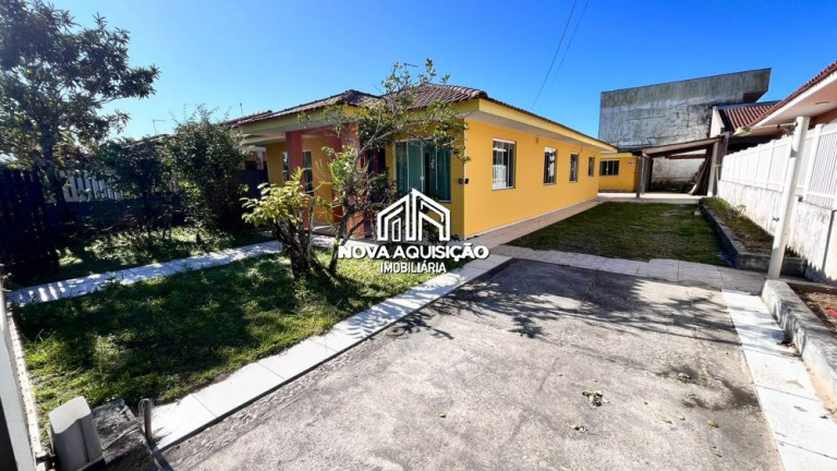 Casa com 4 Quartos à Venda, 200 m² em Leblon - Pontal Do Paraná