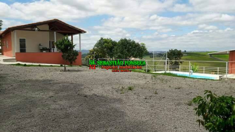 Imagem Chácara com 2 Quartos à Venda, 3.000 m² em Centro - Caçapava