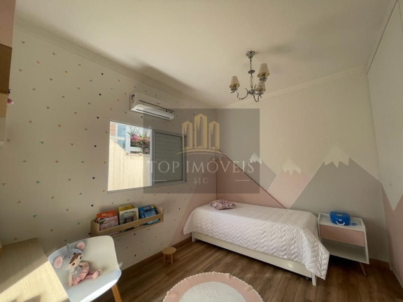 Imagem Casa com 3 Quartos à Venda, 400 m² em Vila Branca - Jacareí Imagem Casa com 3 Quartos à Venda, 400 m² em Vila Branca - Jacareí